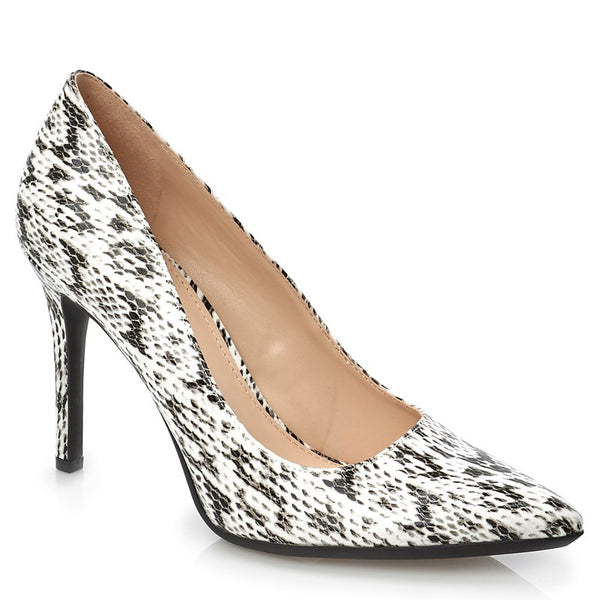 Black and white on sale animal print heels